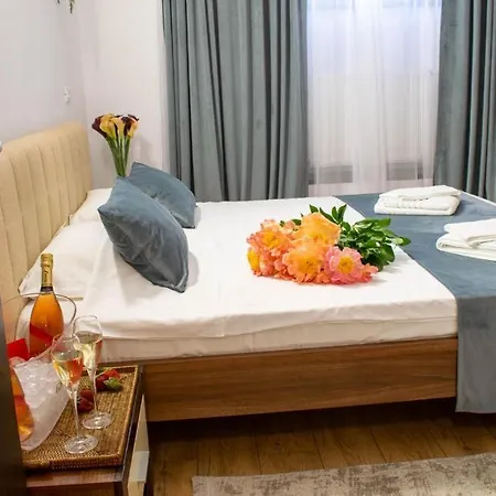 Le Premier Konukevi Köstence